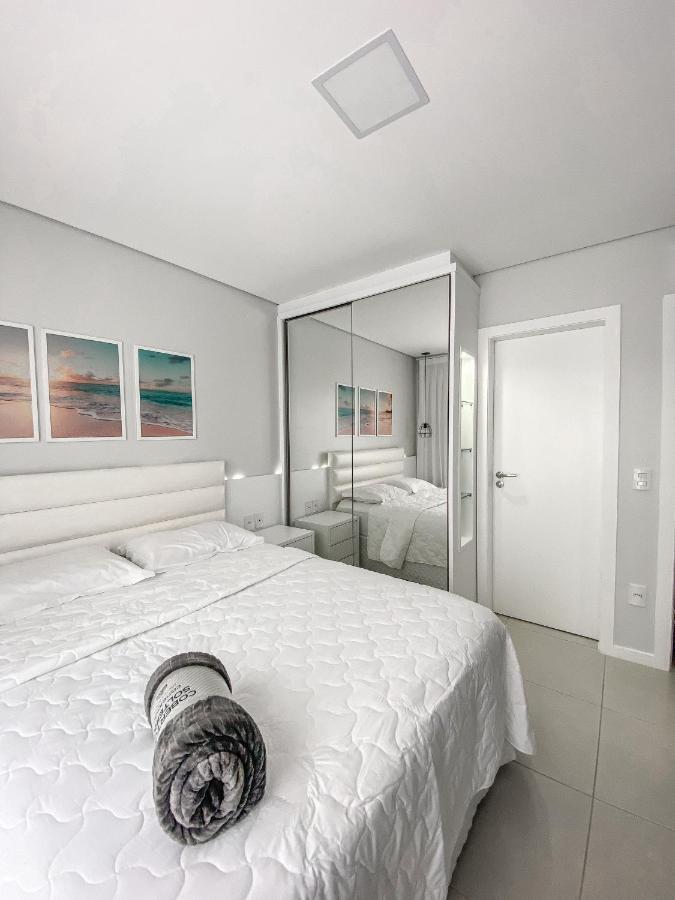 Apartamento Em Frente Ao Mar Appartamento Florianópolis Esterno foto